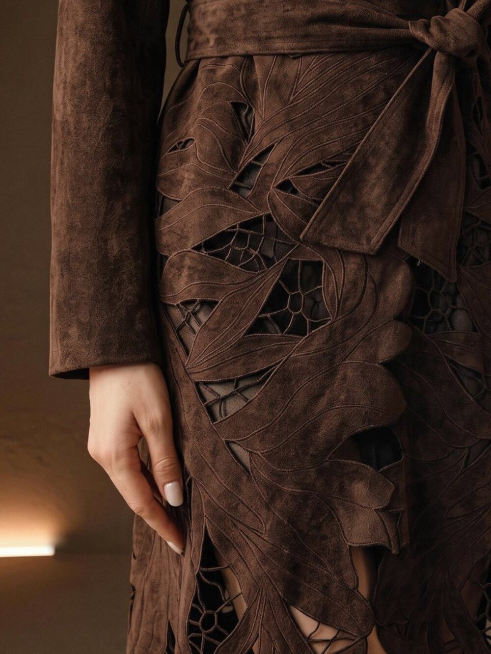 Coffee Brown Elegant Women's Leaf Hollow Embroidery Trench Coat - Picture 8 of 8